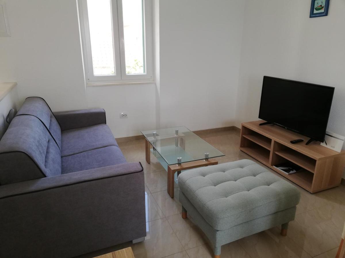 Apartman Postira Rot エクステリア 写真