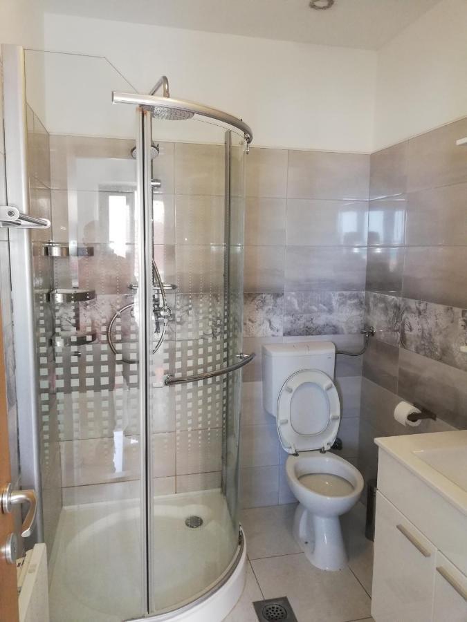 Apartman Postira Rot エクステリア 写真